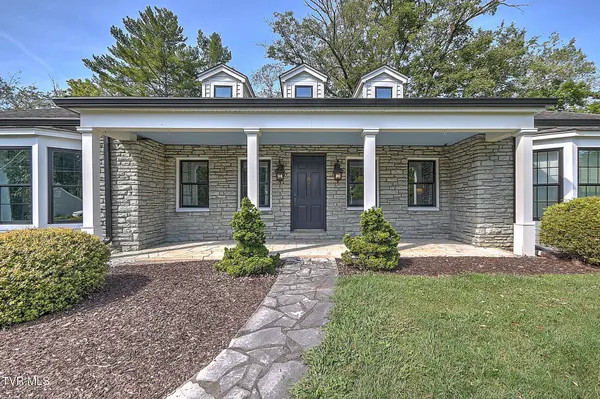204 Parkway, Bristol, TN 37620
