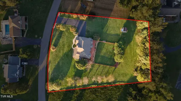 17256 Crabtree CT, Bristol, VA 24202