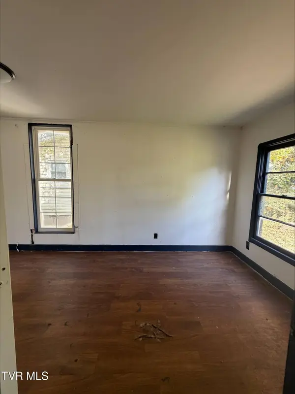 1520 6th Street EXT, Bristol, TN 37620