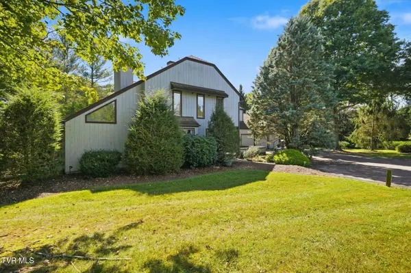 286 Hampton DR, Bristol, TN 37620