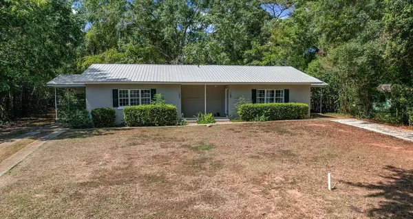 102 Red St, Enterprise, AL 36330