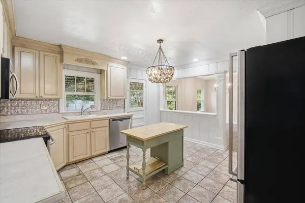 513 Gardenia Drive, Dothan, AL 36303