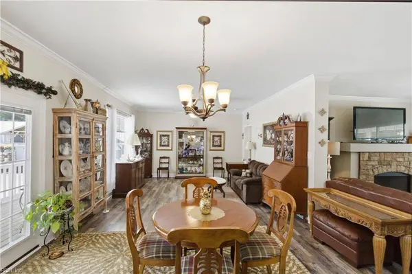 237 Cedar RD, Chesapeake, VA 23322