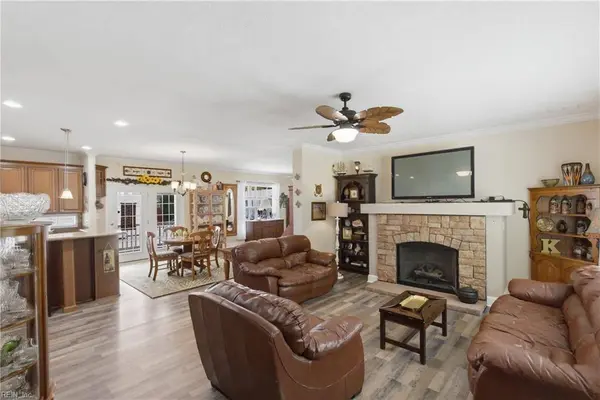 237 Cedar RD, Chesapeake, VA 23322
