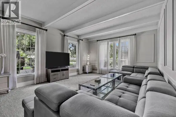 2065 Long Street, Kelowna, BC V1Y1L3
