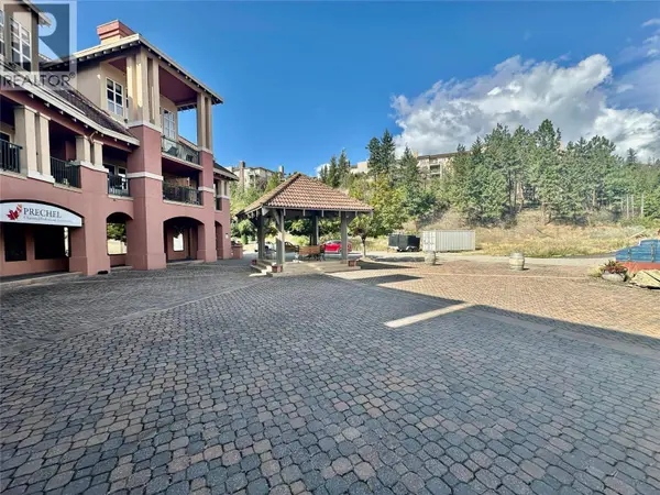 3185 Via Centrale DR #6, Kelowna, BC V1V2A7