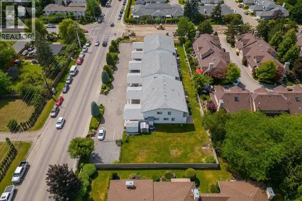 840 Lanfranco RD #1 - 12, Kelowna, BC V1W3X1