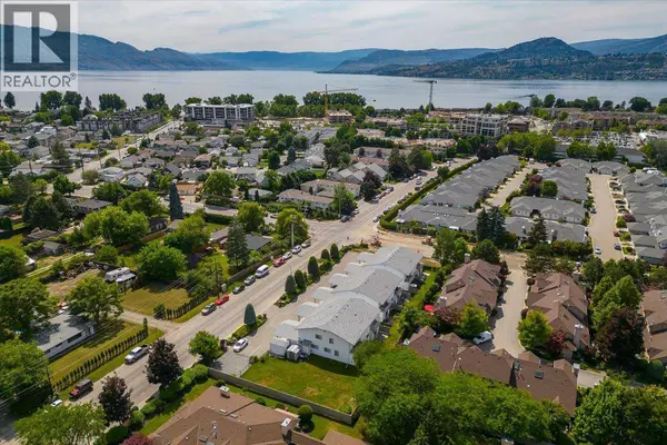 840 Lanfranco RD #1 - 12, Kelowna, BC V1W3X1