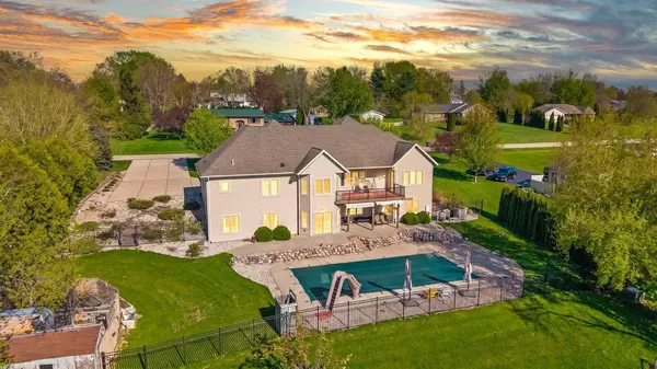 N1657 Carlin Road, Fort Atkinson, WI 53538
