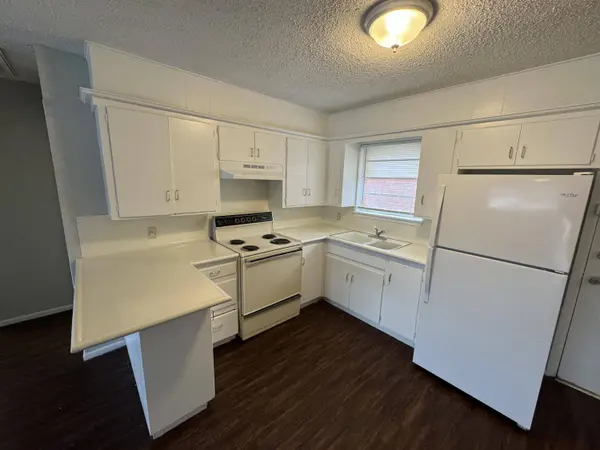 1913 41st Street #B, Lubbock, TX 79412