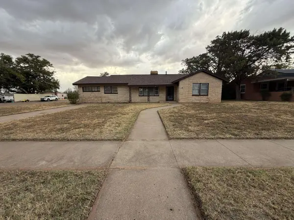923 W 3rd Street, Spur, TX 79370