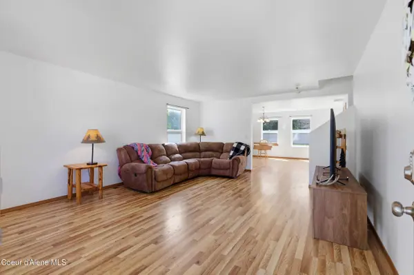 6545 N Hawk Owl LN, Coeur d'Alene, ID 83815