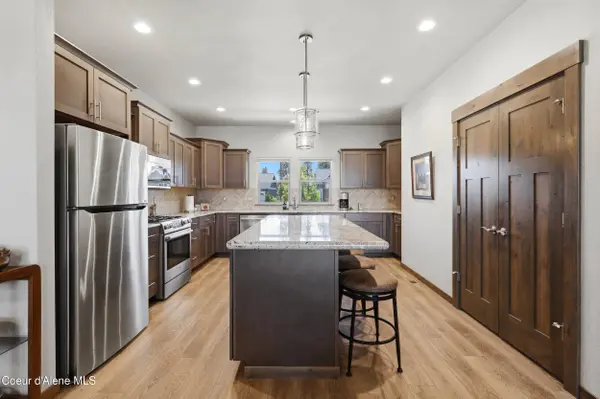 7380 N Roche DR, Coeur d'Alene, ID 83815