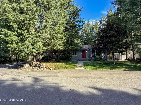 380 S Riviere CT, Coeur d'Alene, ID 83814