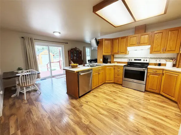 512 Centennial DR, Sheridan, MT 59749