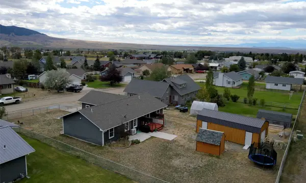 512 Centennial DR, Sheridan, MT 59749
