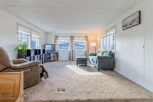 140 Shoestring Annie RD, Butte, MT 59701