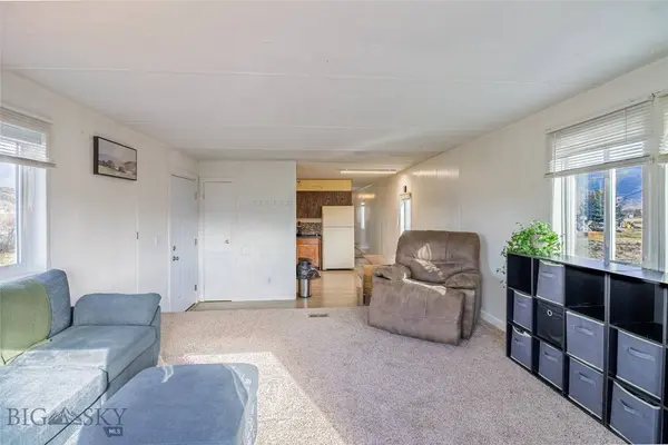140 Shoestring Annie RD, Butte, MT 59701