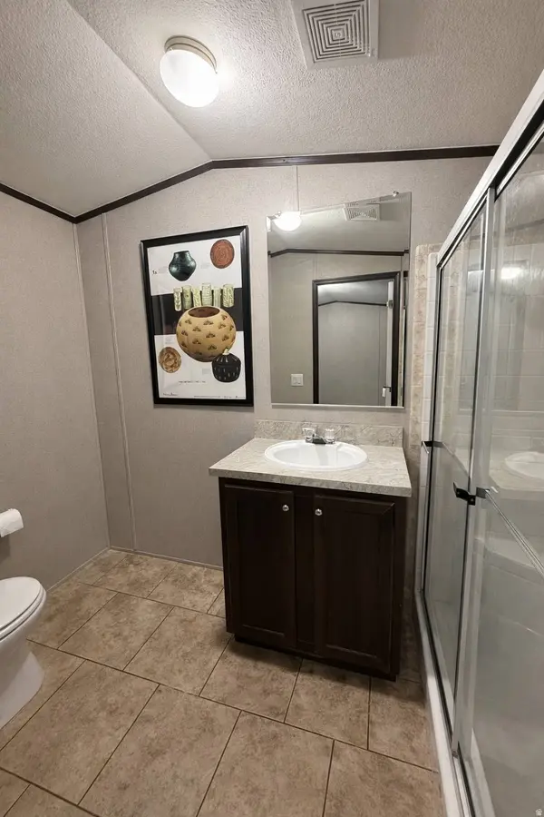 900 CENTURY DR #7, Ogden, UT 84404