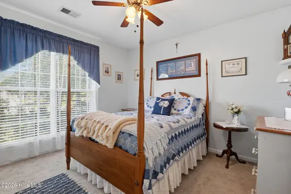 1654 Sedgefield DR, Murrells Inlet, SC 29576