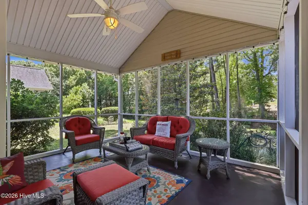 1654 Sedgefield DR, Murrells Inlet, SC 29576