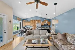 1445 E CHATEAU WAY, Sandy, UT 84092