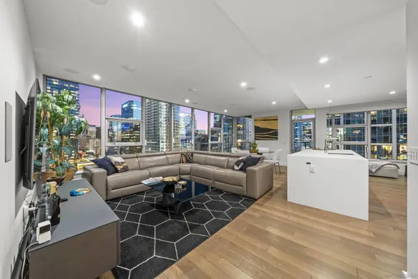 1388 Kettner Blvd #1706, San Diego, CA 92101