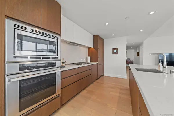1388 Kettner #2206, San Diego, CA 92101