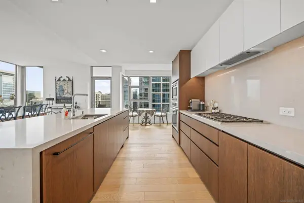 1388 Kettner #2206, San Diego, CA 92101
