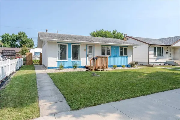 815 Kernaghan AVE