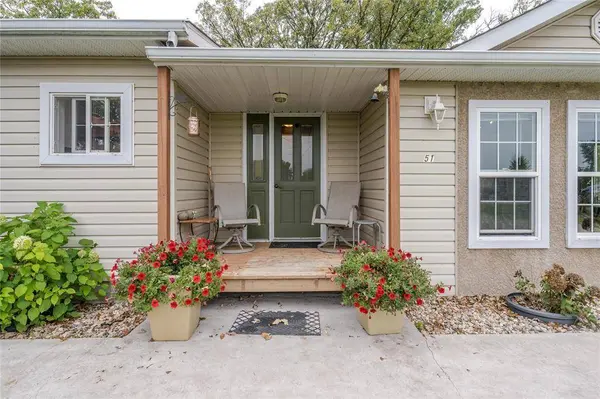 51 Franklin ST, Roseau River, MB R0A 1P0
