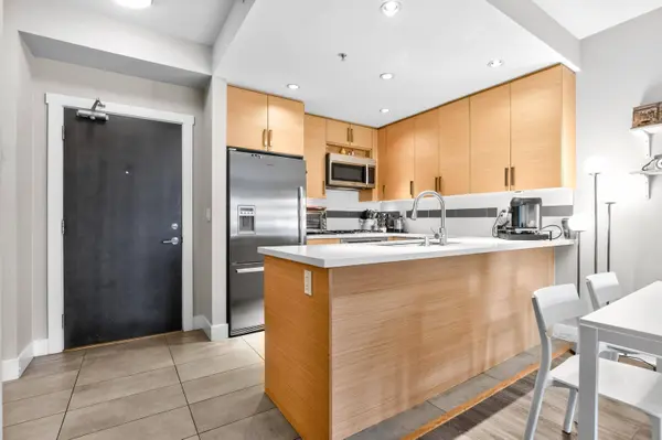 4710 Hastings ST #202, Burnaby, BC V5C 2K7