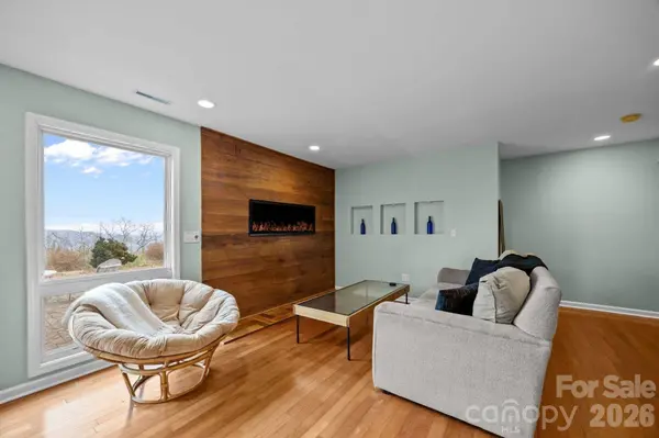 995 Towery TRCE, Ellenboro, NC 28040