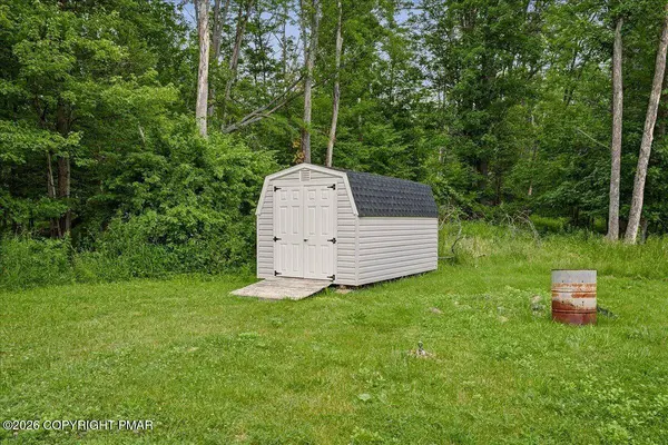 3084 Pleasant View DR, Kunkletown, PA 18058