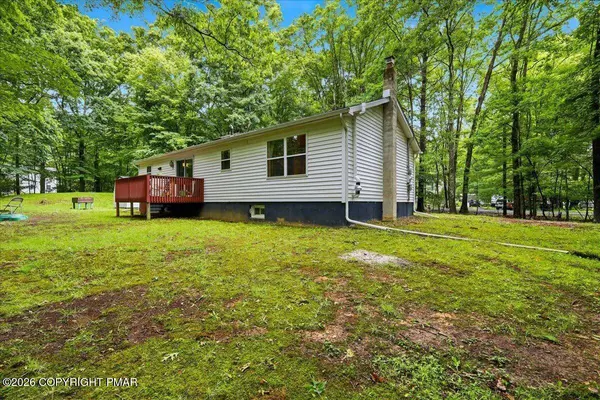 110 Gumwood LN, Kunkletown, PA 18058