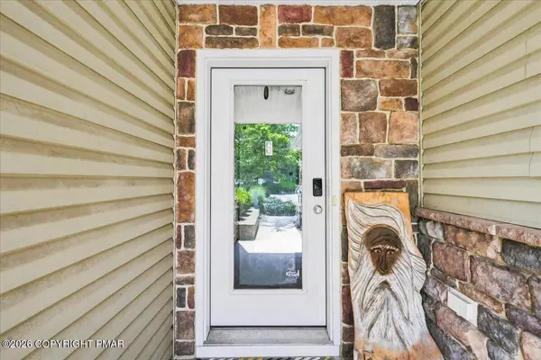 134 Sciota Garden RD, Sciota, PA 18354