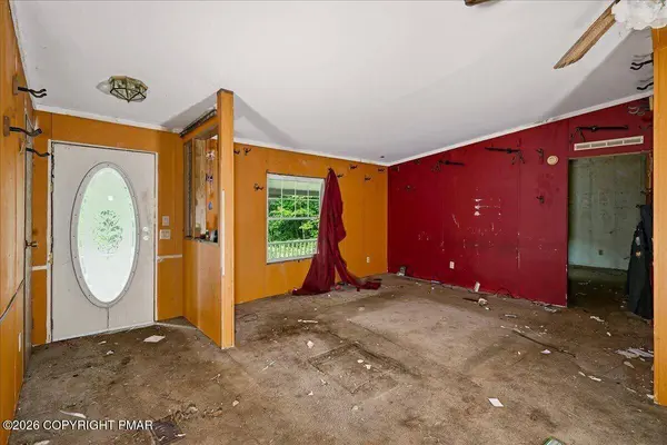 148 Walnut ST, Kunkletown, PA 18058