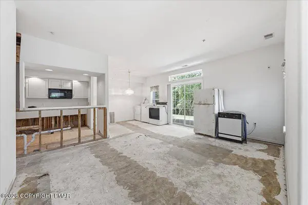 200 Turnberry VLG, East Stroudsburg, PA 18302
