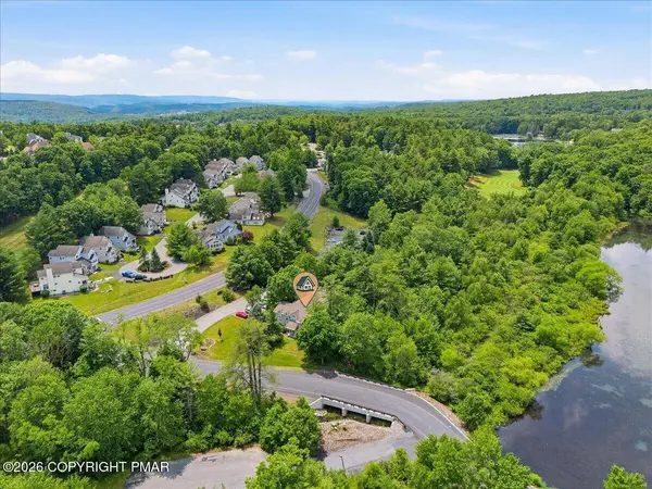 200 Turnberry VLG, East Stroudsburg, PA 18302