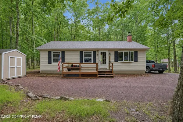 105 Lenape TRL, Albrightsville, PA 18210