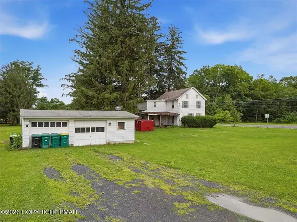 2611 Route 115, Effort, PA 18330
