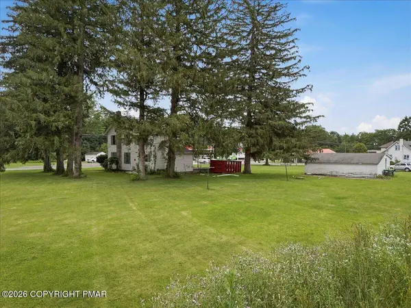 2611 Route 115, Effort, PA 18330