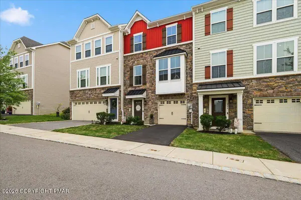 2396 Emanuel CT, Easton, PA 18045