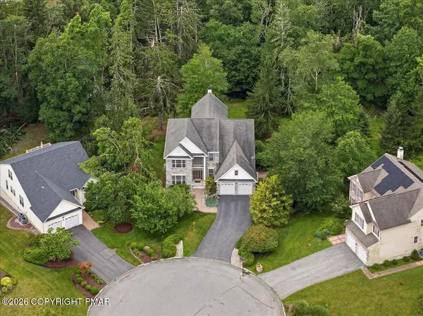 539 Tournament CT, East Stroudsburg, PA 18302