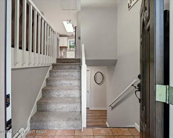 2145 Sassafras LN, Kunkletown, PA 18058