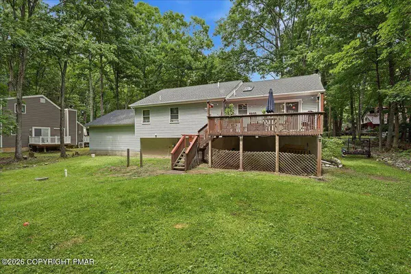 2145 Sassafras LN, Kunkletown, PA 18058