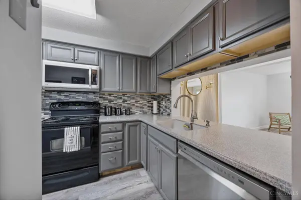 30 Hunters Ct #809E, Pierce Twp, OH 45102