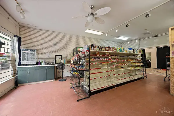 1821 Elm St, Cincinnati, OH 45202