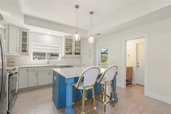 3708 Agate CT, Sanibel, FL 33957
