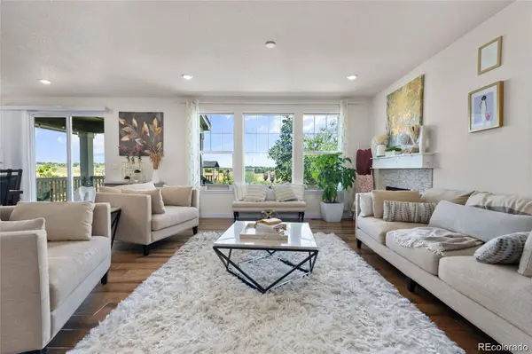 2350 Tyrrhenian CIR, Longmont, CO 80504